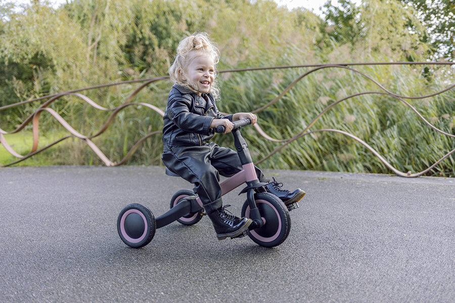 Tricikli/balansa riteņi